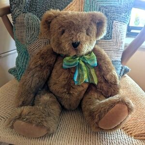 Authentic Vermont Teddy Bear